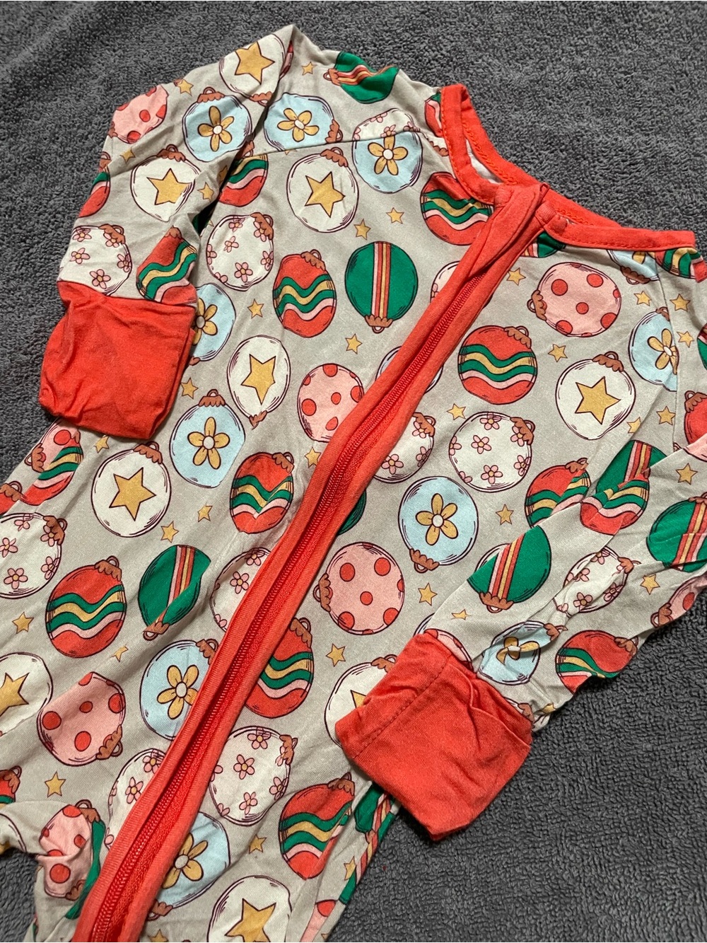 Little One Shop bamboo Kids Coral Holiday Ornament Print Pajamas - Unbranded